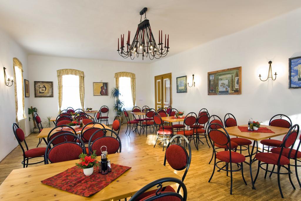 Hotel Sumava Vyšší Brod Exterior foto